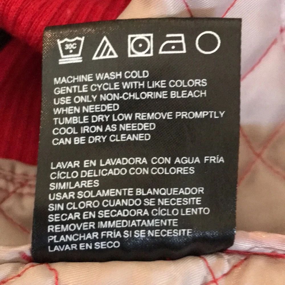 Weatherproof Quilted Red Jacket Size Medium - Picture 11 of 13